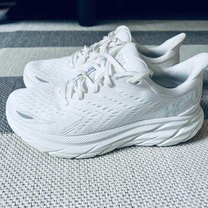 HOKA ONE ONE SIZE 7.0 CLIFTON 8 WHITE